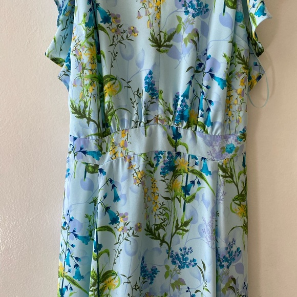 Adelyn Rae Floral Ruffle Back Midi Dress - Picture 6 of 13